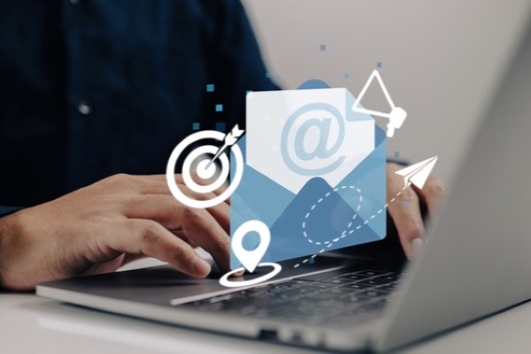 メールマーケティング